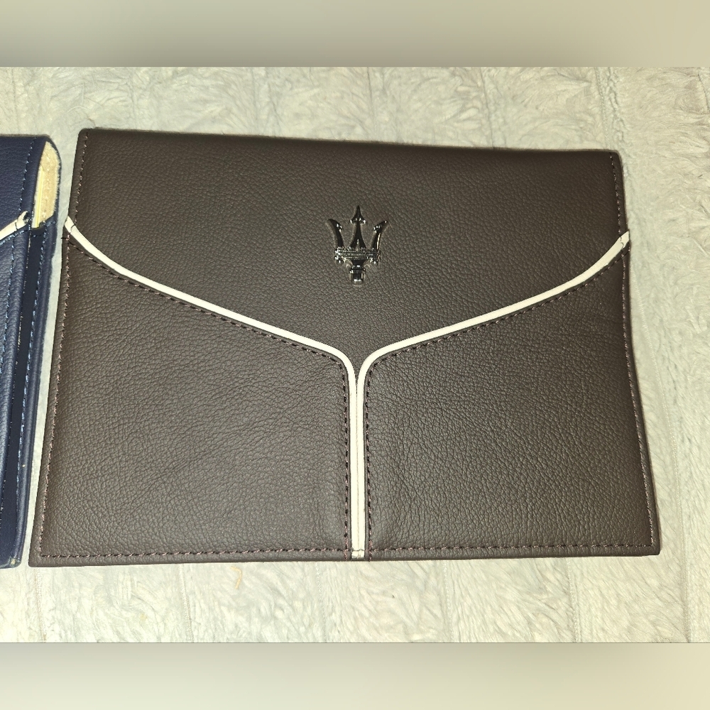 MASERATI OWNERS WARRANTY CARD AND CASE Brown And Cream